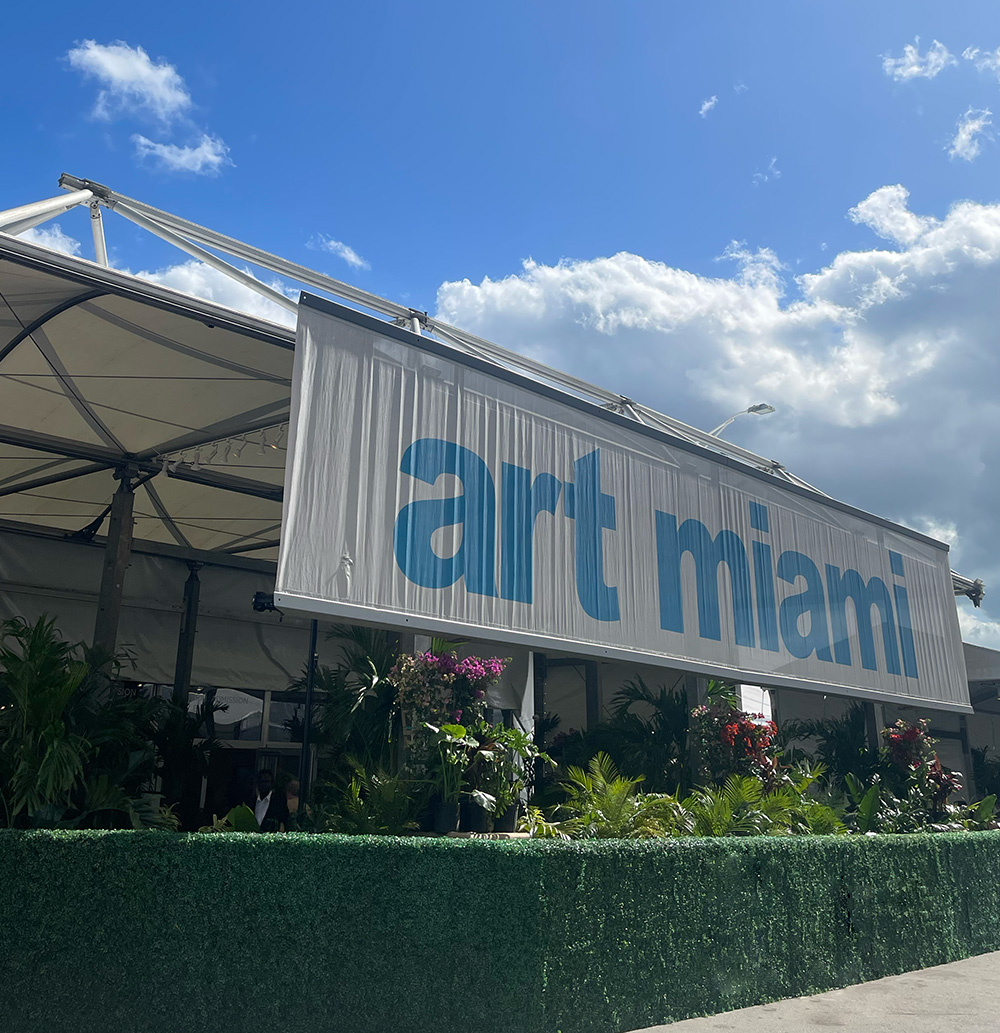 MIA24--art-miami730